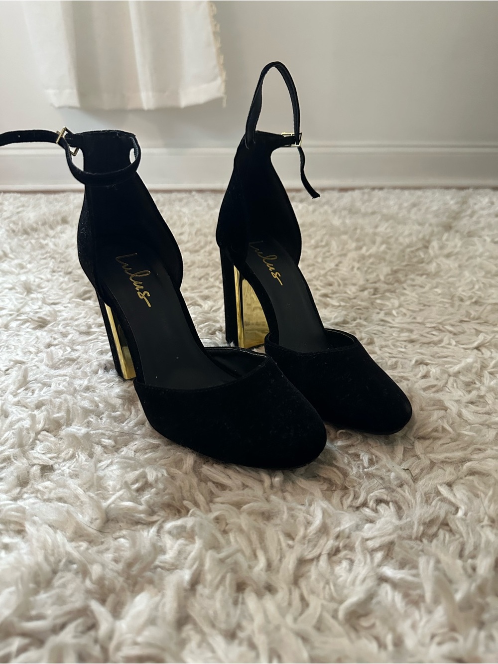 Lulu's Black Velvet Ankle-Strap Block Heels with Gold Accent